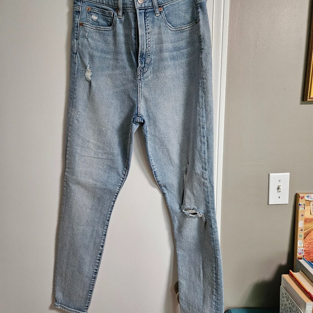 GAP True Skinny Distressed Stonewash, size 12T